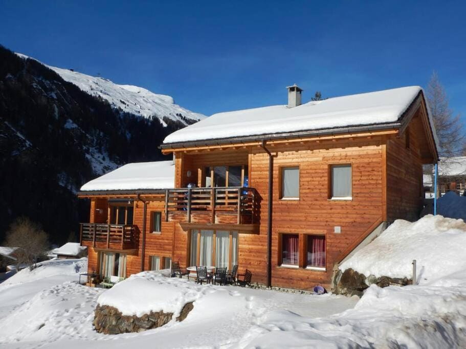 Ryad B Charmant et Chaleureux Apartment in Canton of Valais