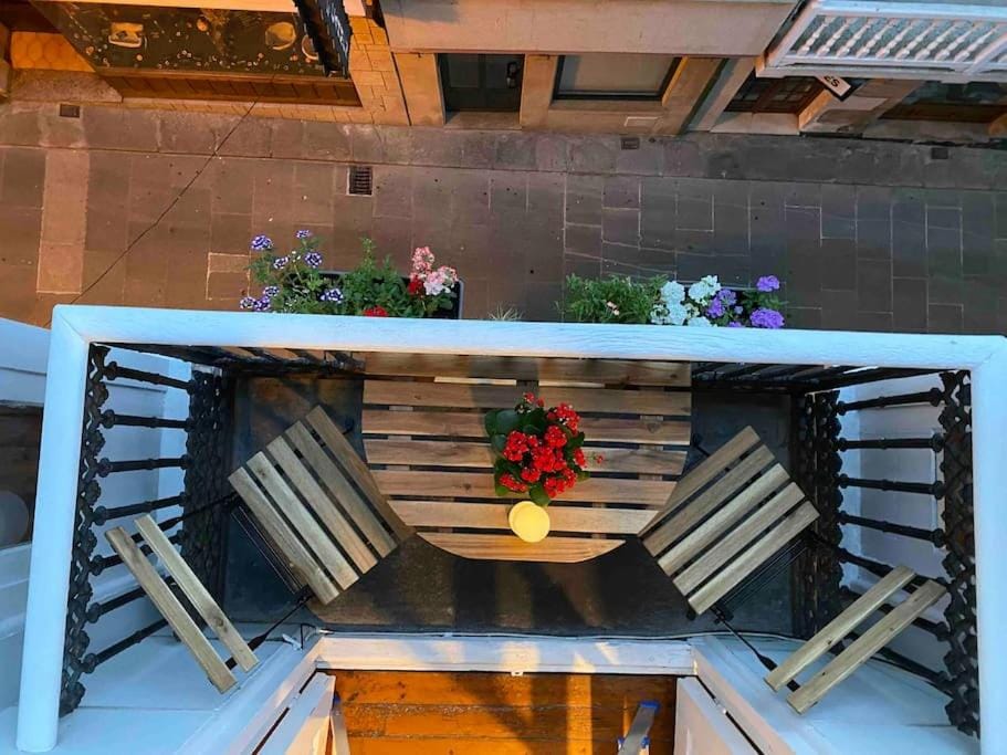 View (from property/room), Balcony/Terrace