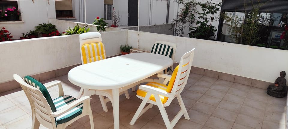 Patio, Day, Balcony/Terrace