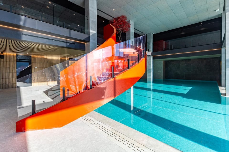 Spa and wellness centre/facilities, Pool view