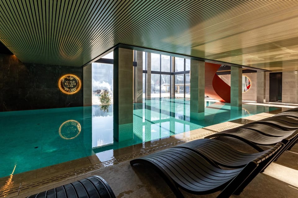 Spa and wellness centre/facilities, sunbed