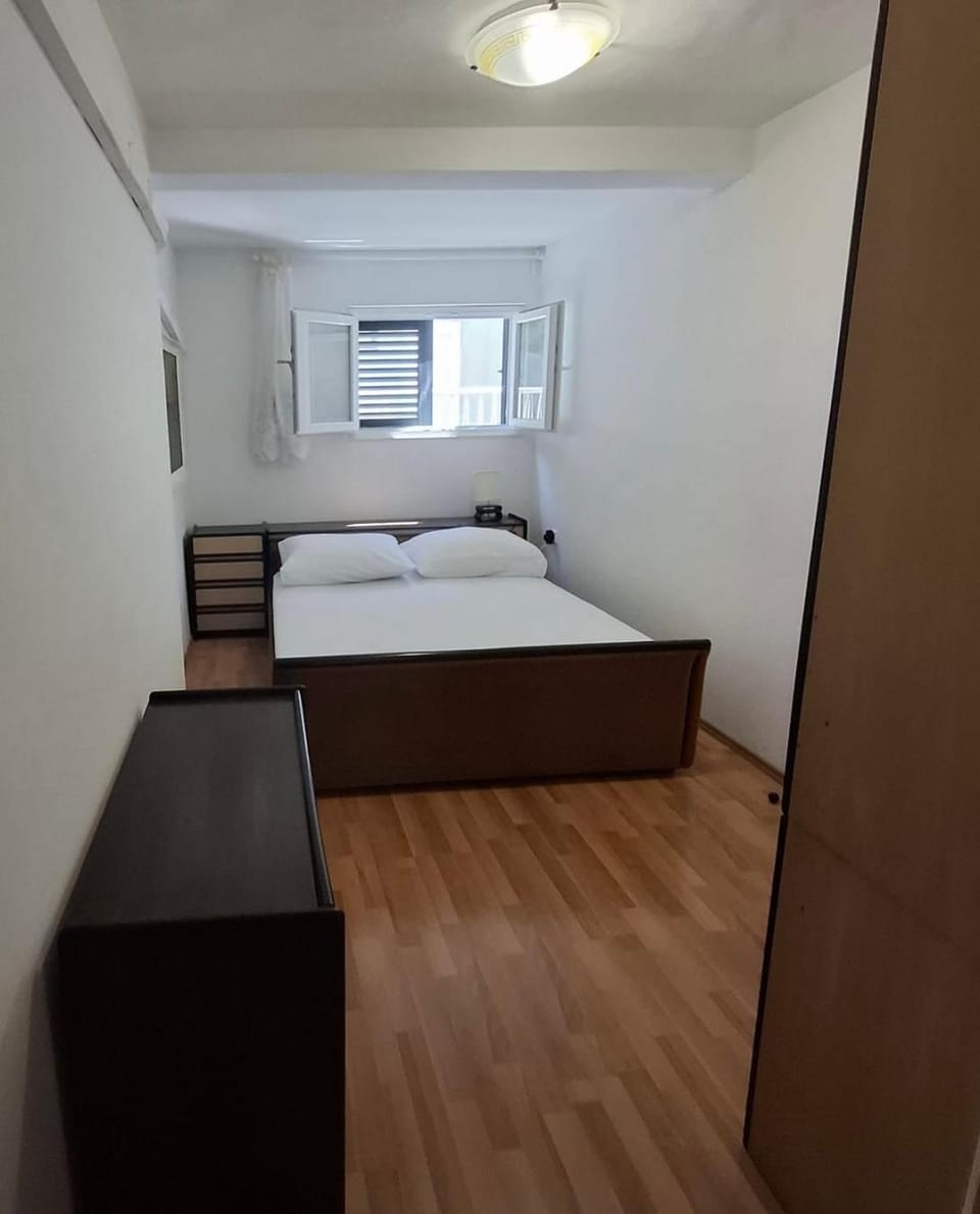 Apartman Marjan park, Split - peaceful family place, free parking Apartment in Split