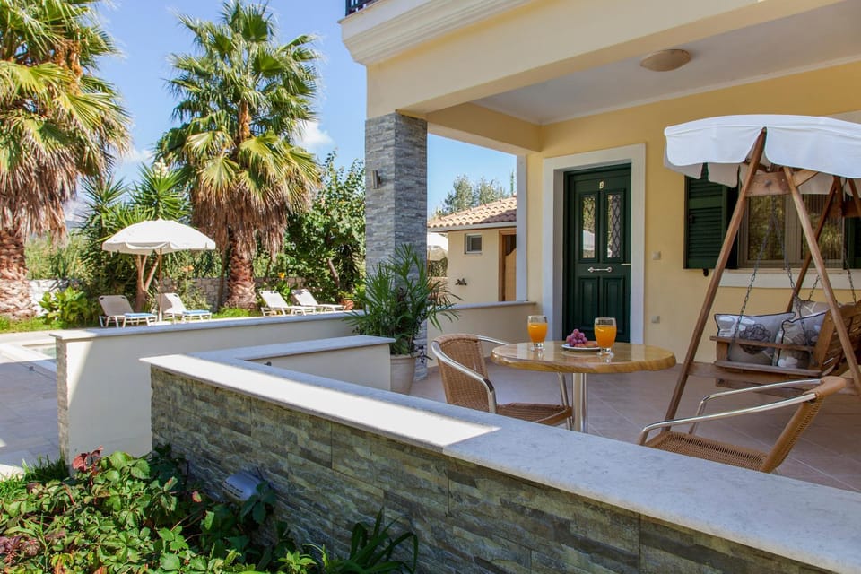 Balcony/Terrace, Swimming pool