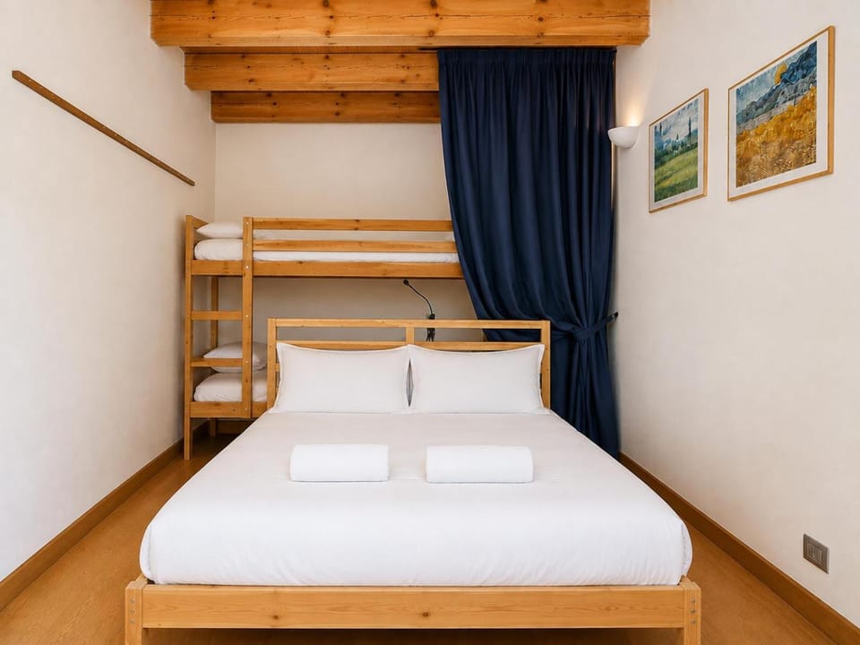 Hostdomus - Via Roma Suite Apartment in Piedmont
