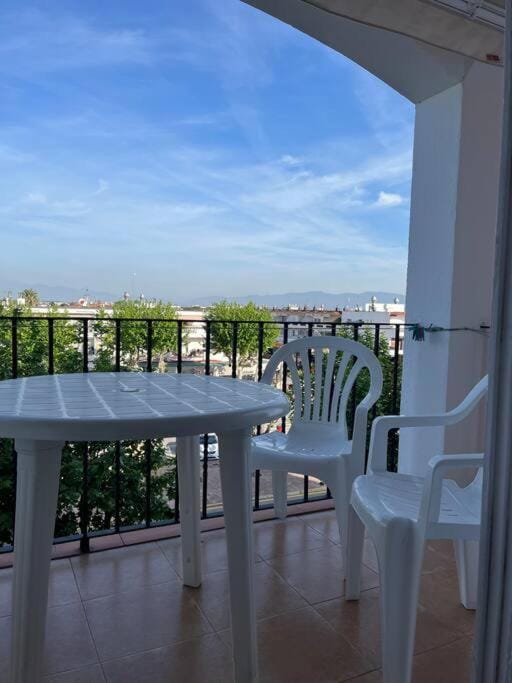 View (from property/room), Balcony/Terrace