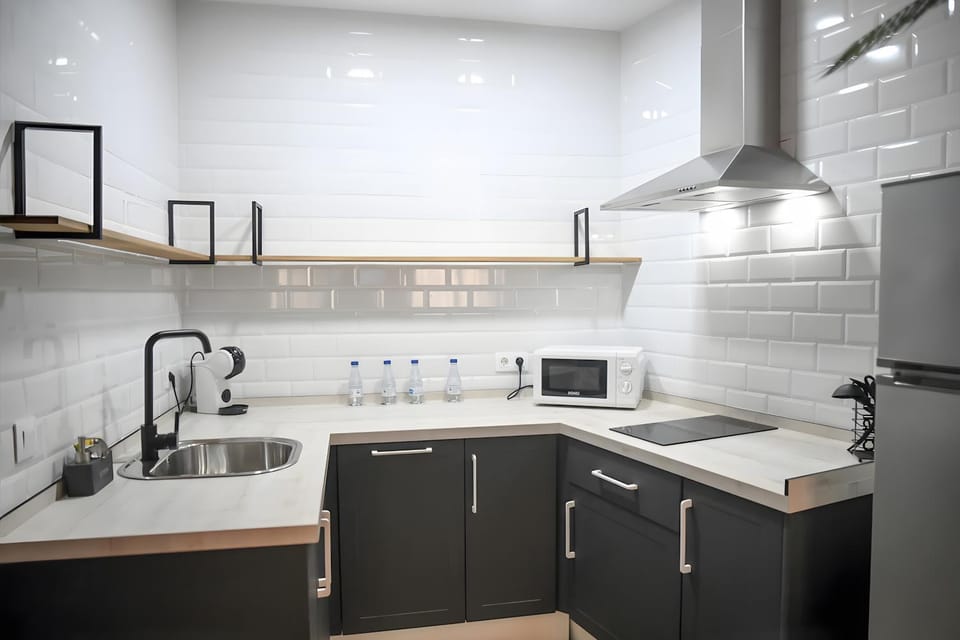 Kitchen or kitchenette, Living room