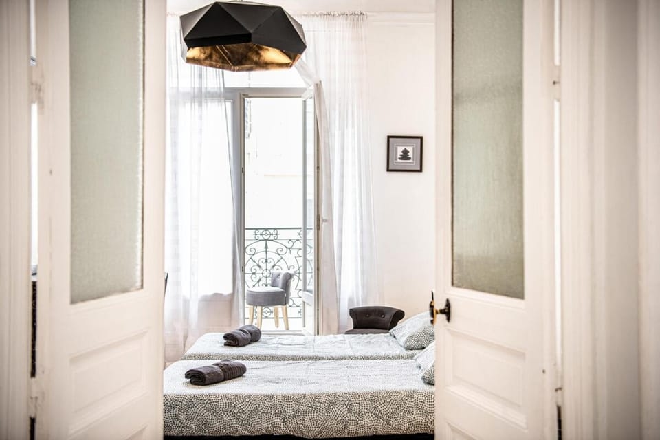 Grand 2 chambres avec balcon Parc Longchamp Apartment in Marseille
