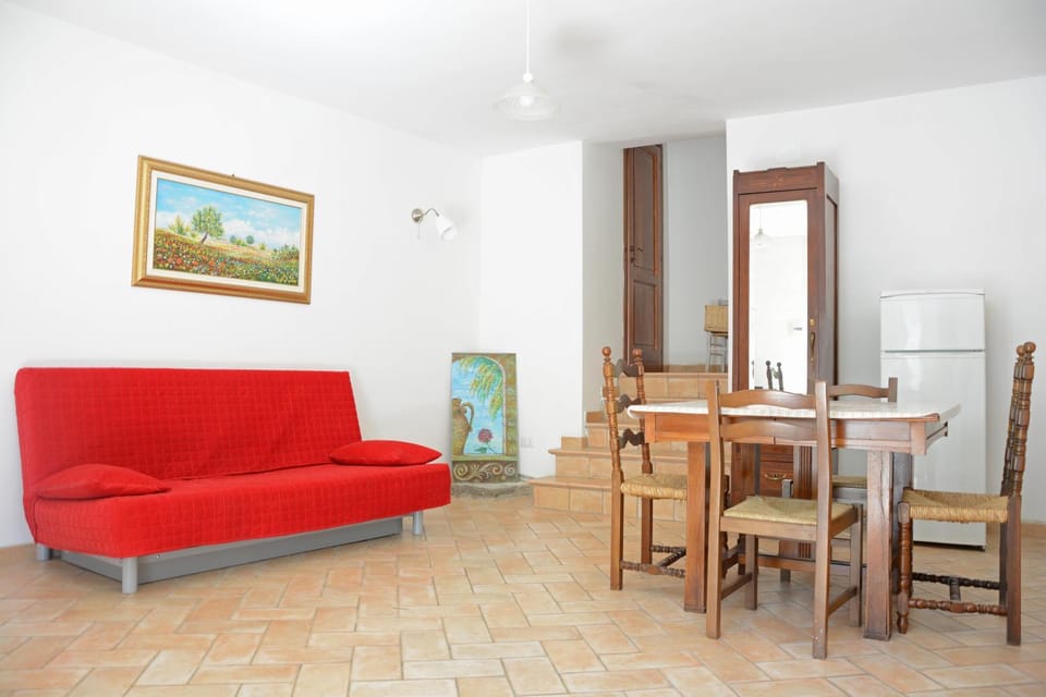 Bed, Dining area