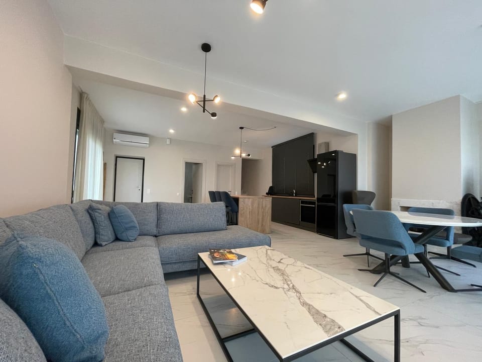 Living room, kitchen
