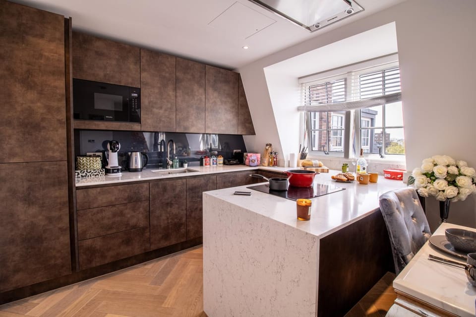 Coffee/tea facilities, Kitchen or kitchenette, Food and drinks, Dining area, Food, Drinks, minibar, pet friendly, toaster