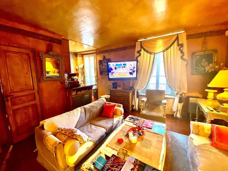 Appartement de luxe au cœur de Saint-Tropez Apartment in Saint-Tropez