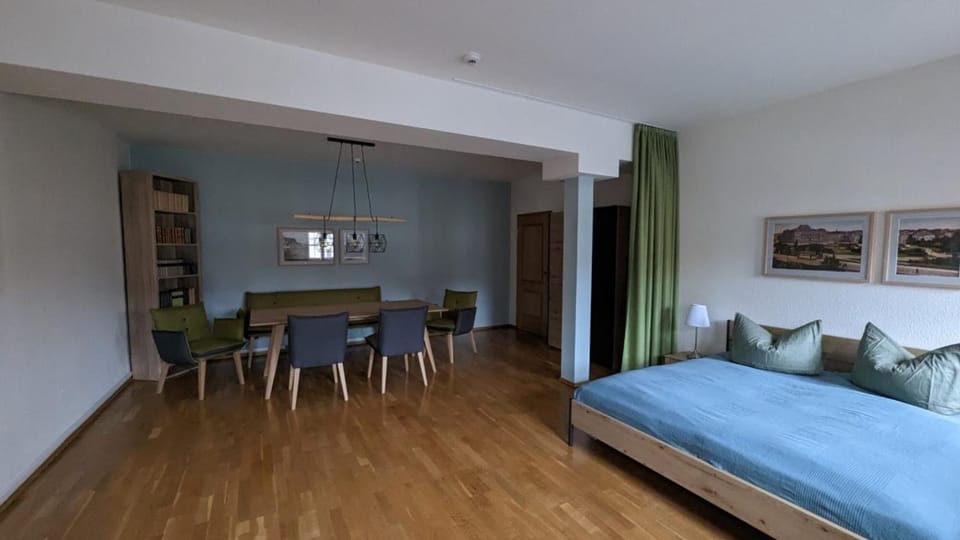 Living room, Bedroom