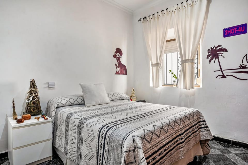 Living room, Bedroom