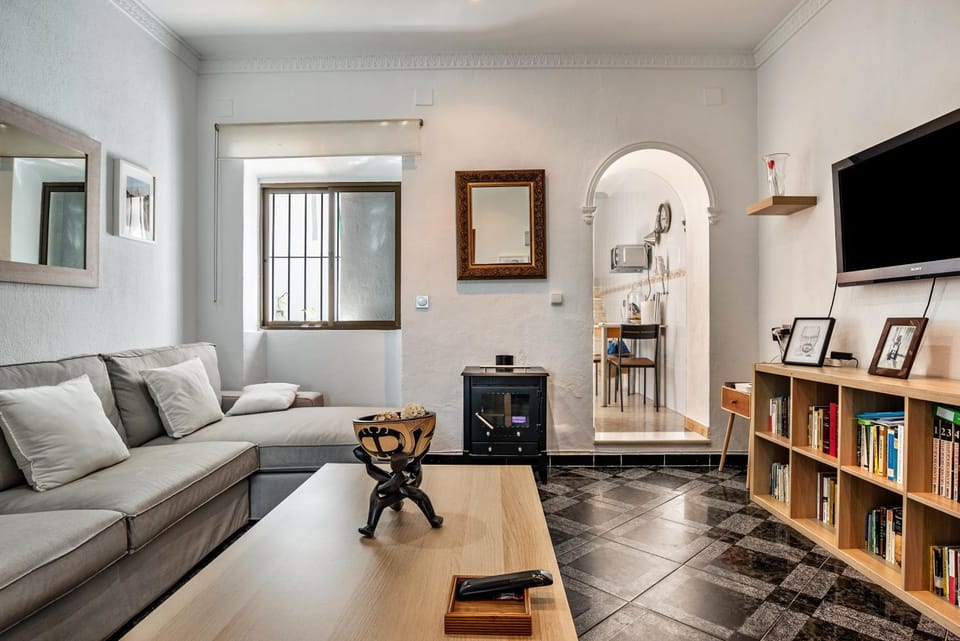 Property building, Living room