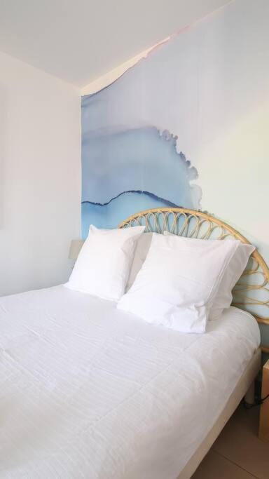 Airco studio with terrace at 2 steps from the sea Apartment in Cavalaire-sur-Mer
