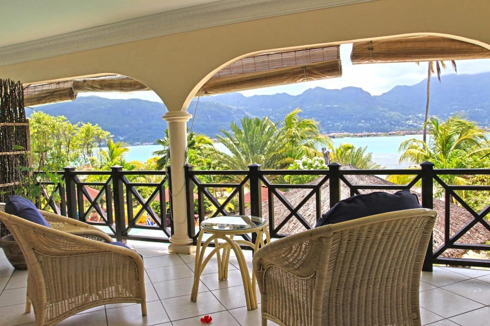 View (from property/room), Balcony/Terrace, Sea view