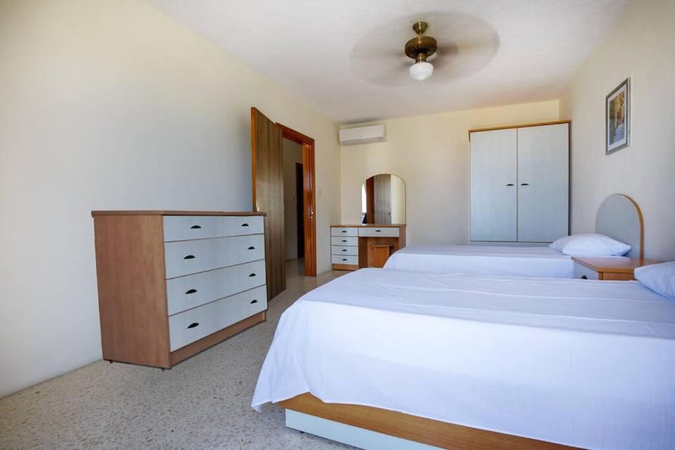 2 Bedrm Apt Balluta Bay (3) Apartment in Sliema