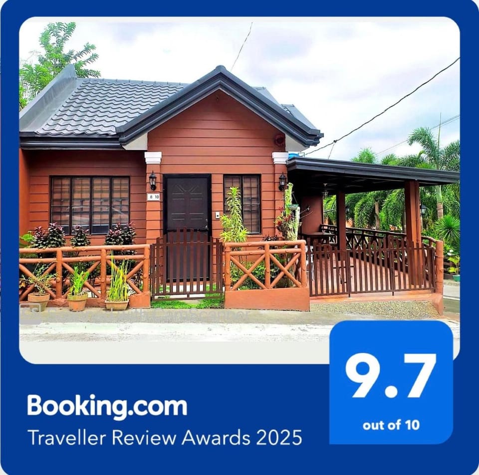 Family-Friendly Cabin Hideaway, Alfonso Tagaytay Cabin in Calabarzon