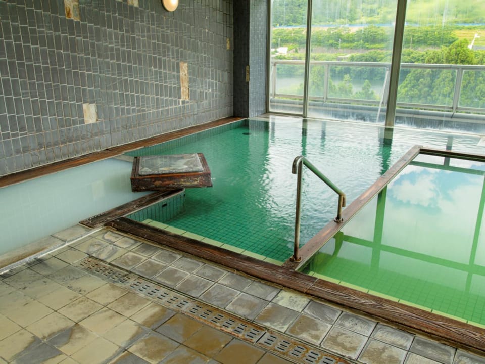 Public Bath