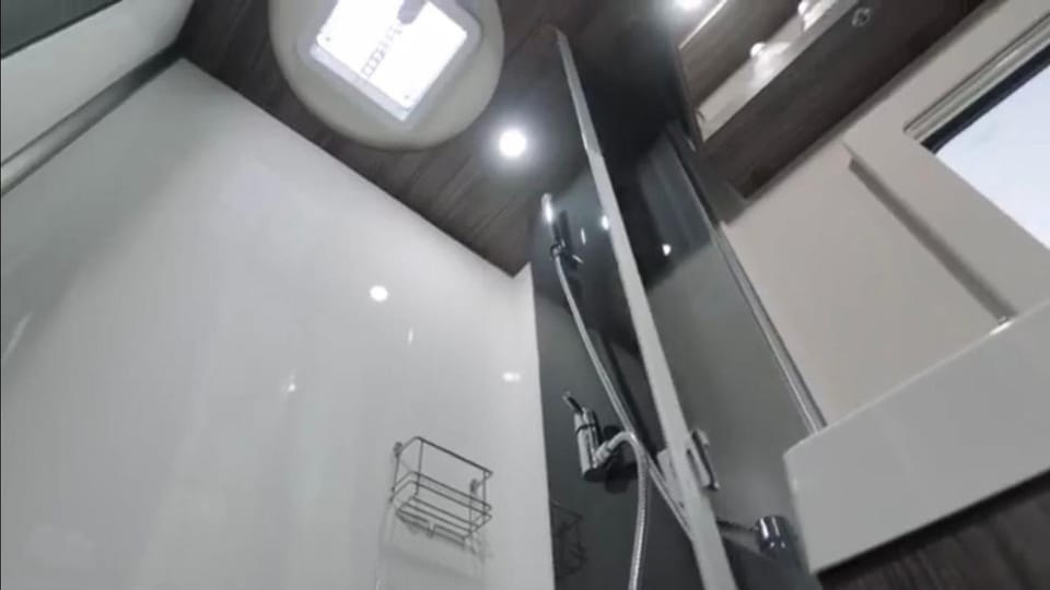 Portugals Infinity - AutoCaravana Luxo Docked boat in Faro