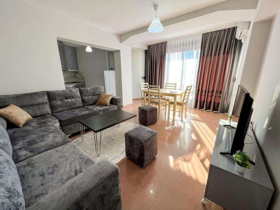 Scanderbeg Square 2BR APT Apartment in Tirana