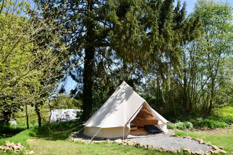 Property building, Natural landscape, Garden view