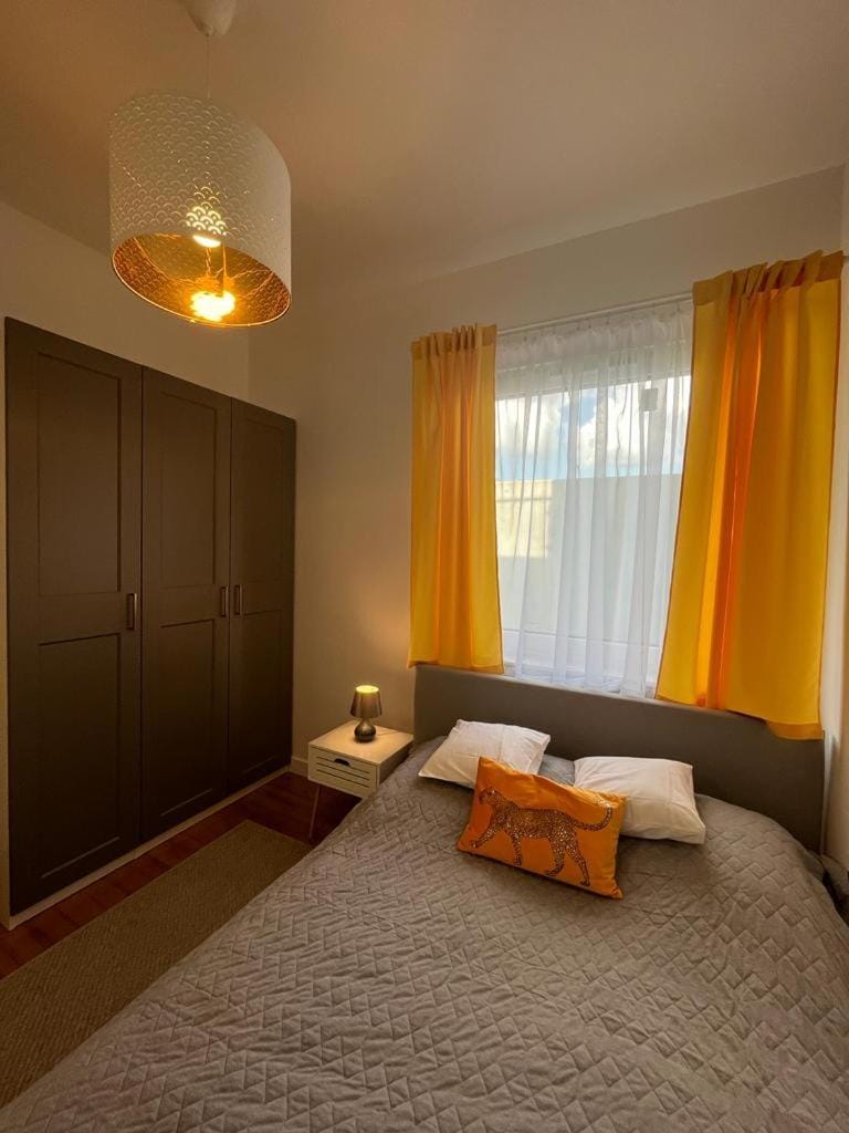 R HOUSE - brand new apartments with patio and garage Apartment in Warsaw