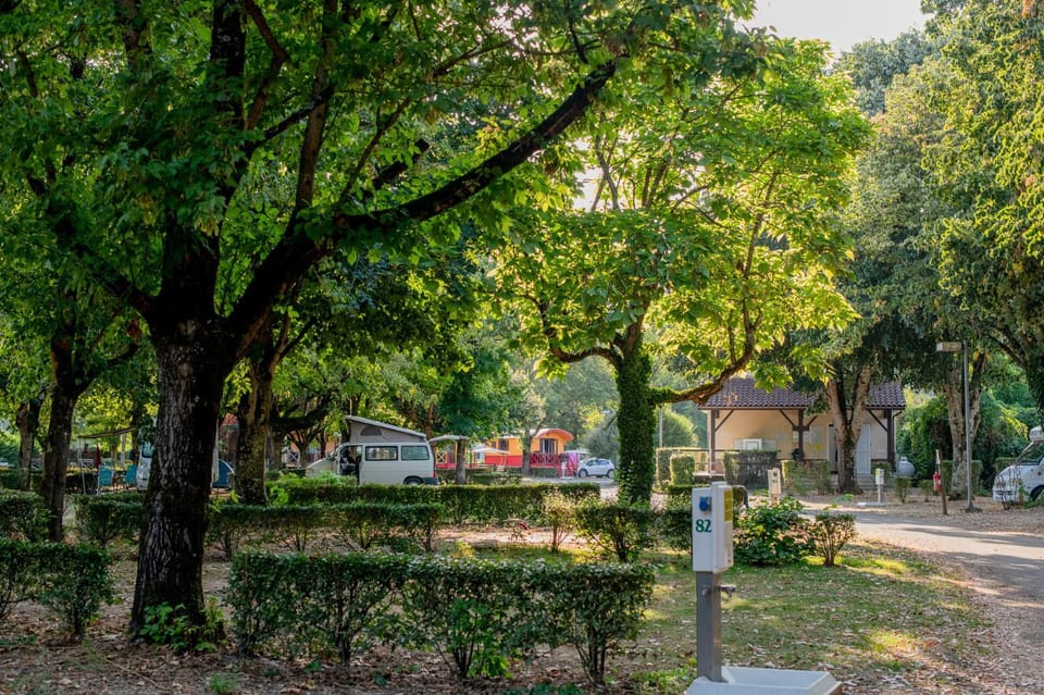 Camping Onlycamp du Rouergue Campground/ 
RV Resort in Villefranche-de-Rouergue