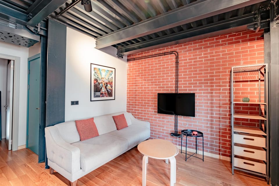 Homie Suites - ''Loft 27'' Urban Comfort Suites in the Heart of Cihangir Apartment in Istanbul