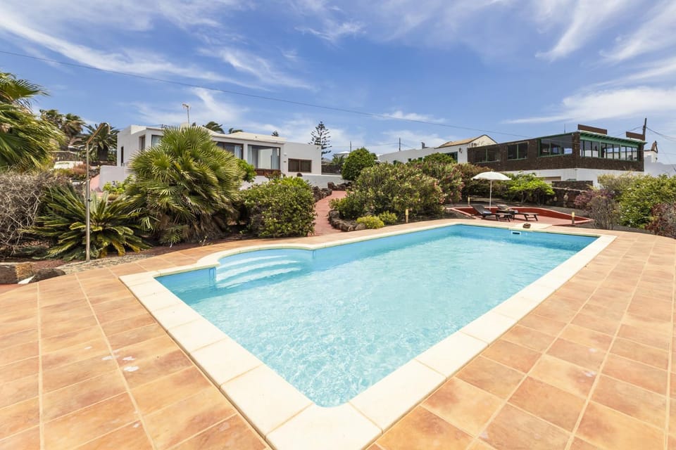 Jaretas - Apartamento rural con piscina Apartment in Isla de Lanzarote
