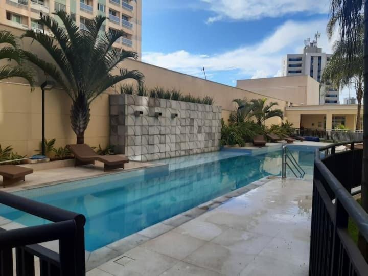 Quarto, sala, piscina aquecida, garagem Apartment in State of Goiás