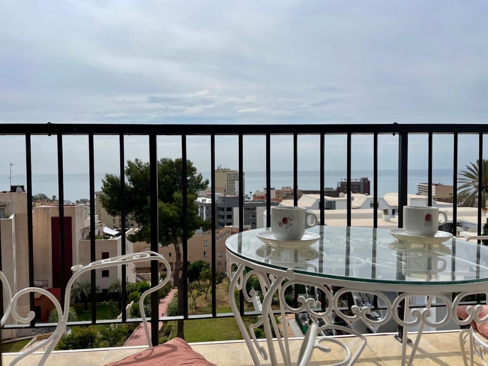 View (from property/room), Balcony/Terrace, Pool view, Sea view