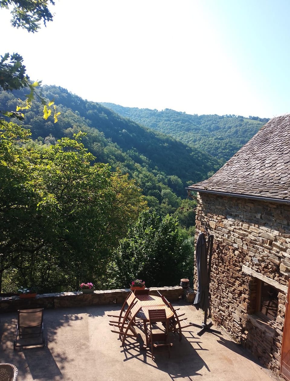 le vallon terrasse House in Occitanie