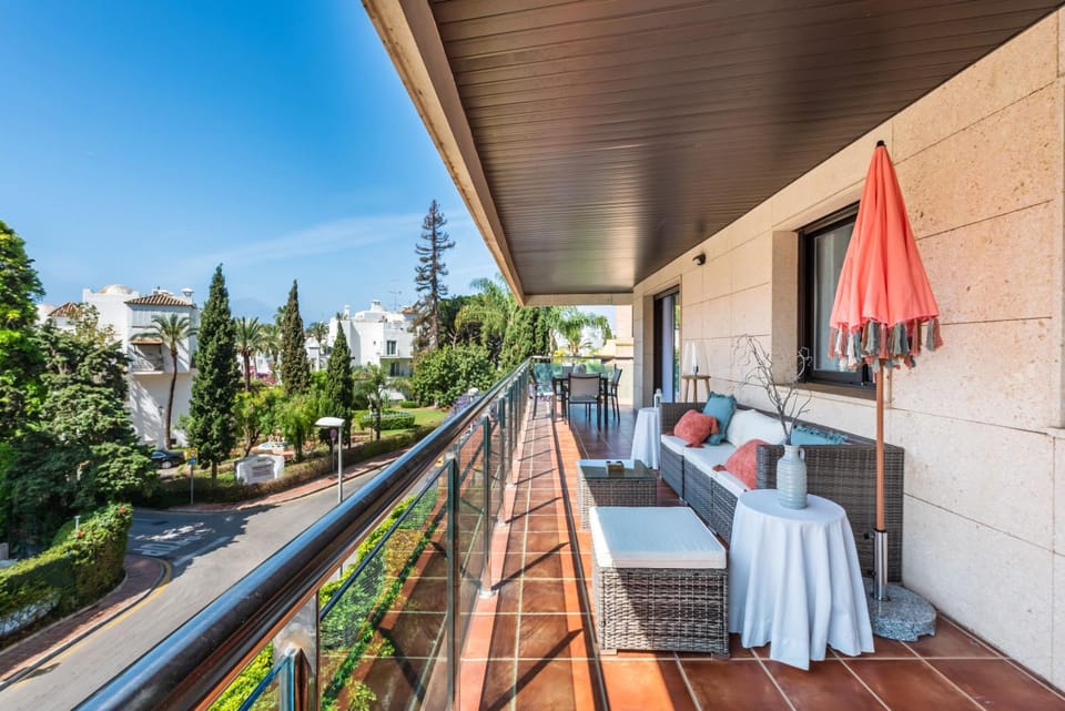 Patio, Day, View (from property/room), Balcony/Terrace, Balcony/Terrace, Seating area, Dining area