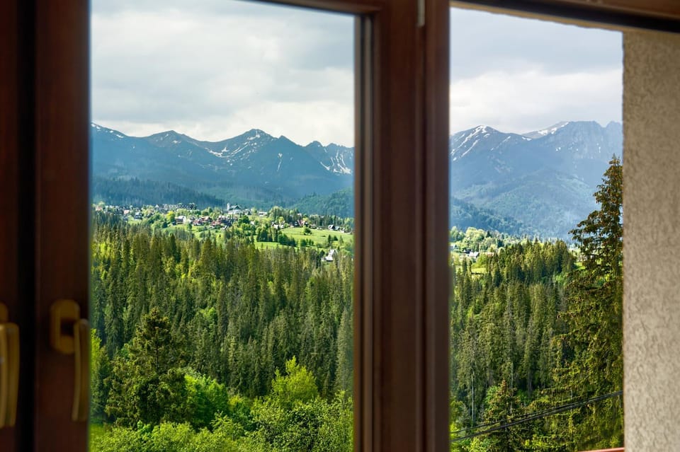Spring, Day, Natural landscape, Mountain view