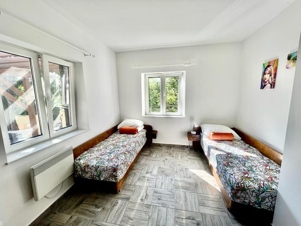 Apartman Mirna Apartment in Murter