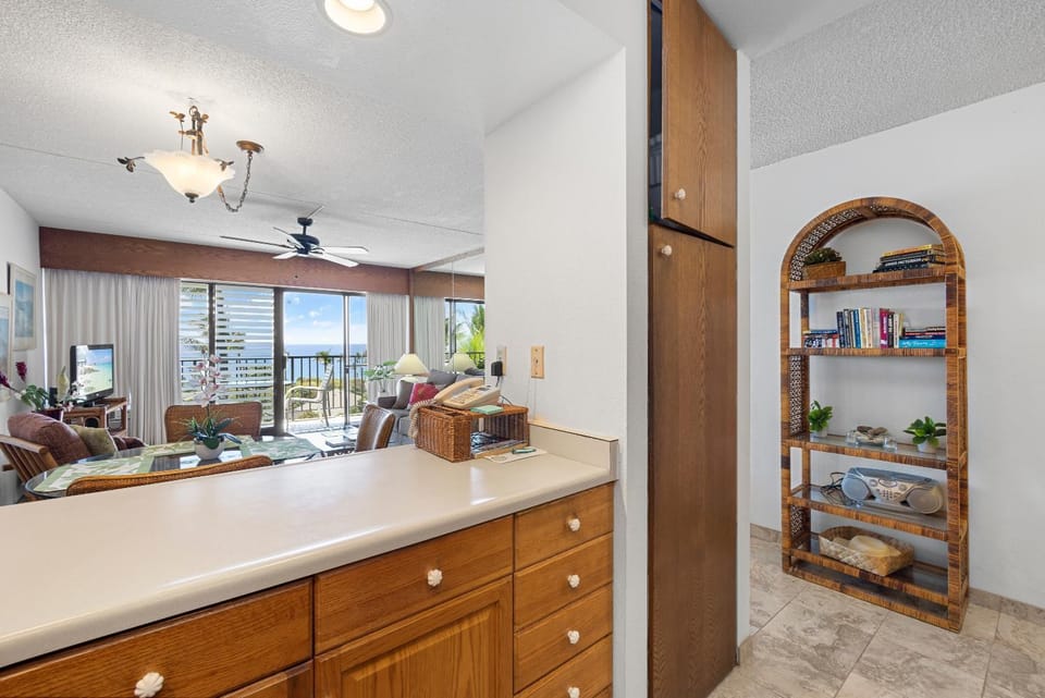 Kihei Akahi D608 Apartment in Wailea