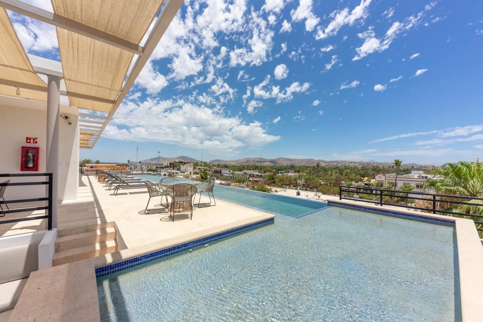 View (from property/room), Balcony/Terrace, Swimming pool, Swimming pool, sunbed