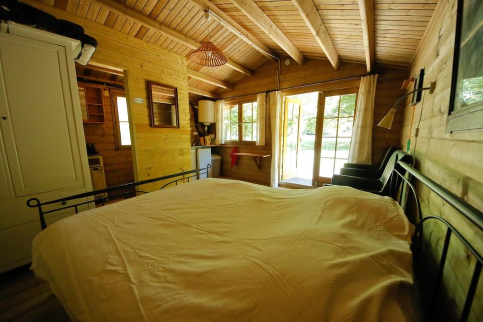 Domaine La Faix, Gite La Chouette Campground/ 
RV Resort in Auvergne-Rhône-Alpes