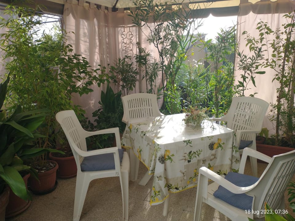 Garden, Garden