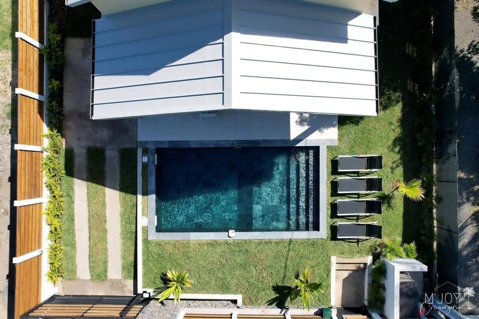 VILLA ELISA 300 meters from the lagoon Villa in Saint-Paul