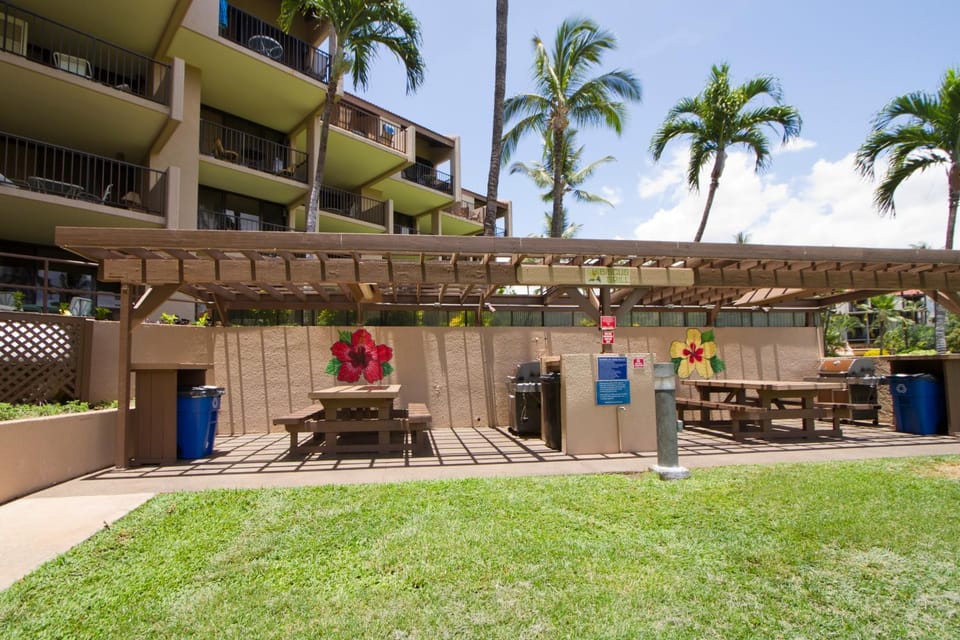 Kamaole Sands 10-410 Apartment in Wailea