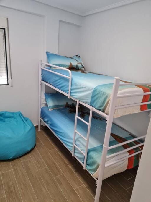 bunk bed
