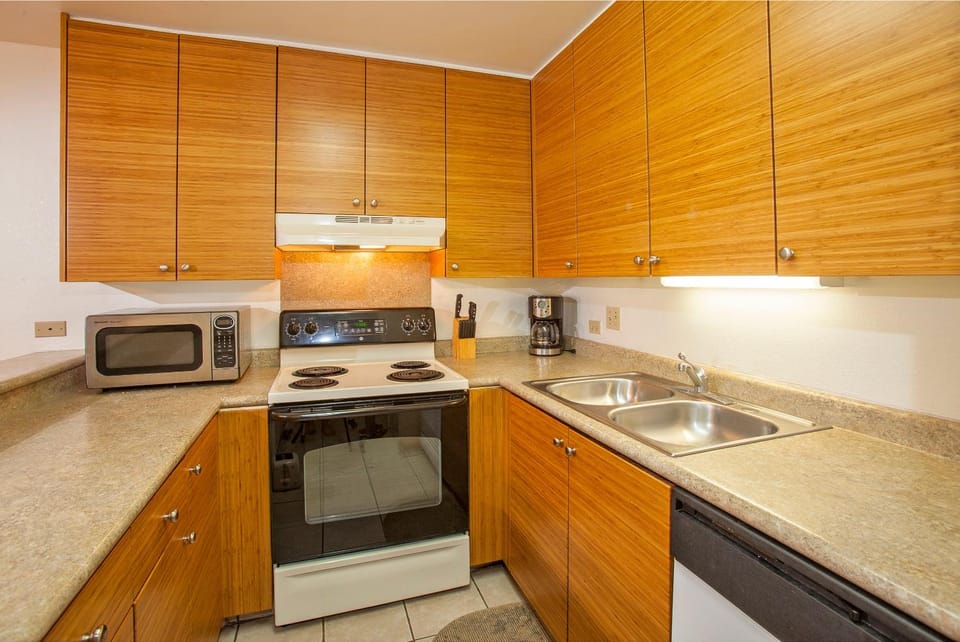 Kamaole Sands 3-407 Apartment in Wailea