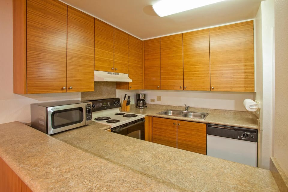 Kamaole Sands 3-407 Apartment in Wailea