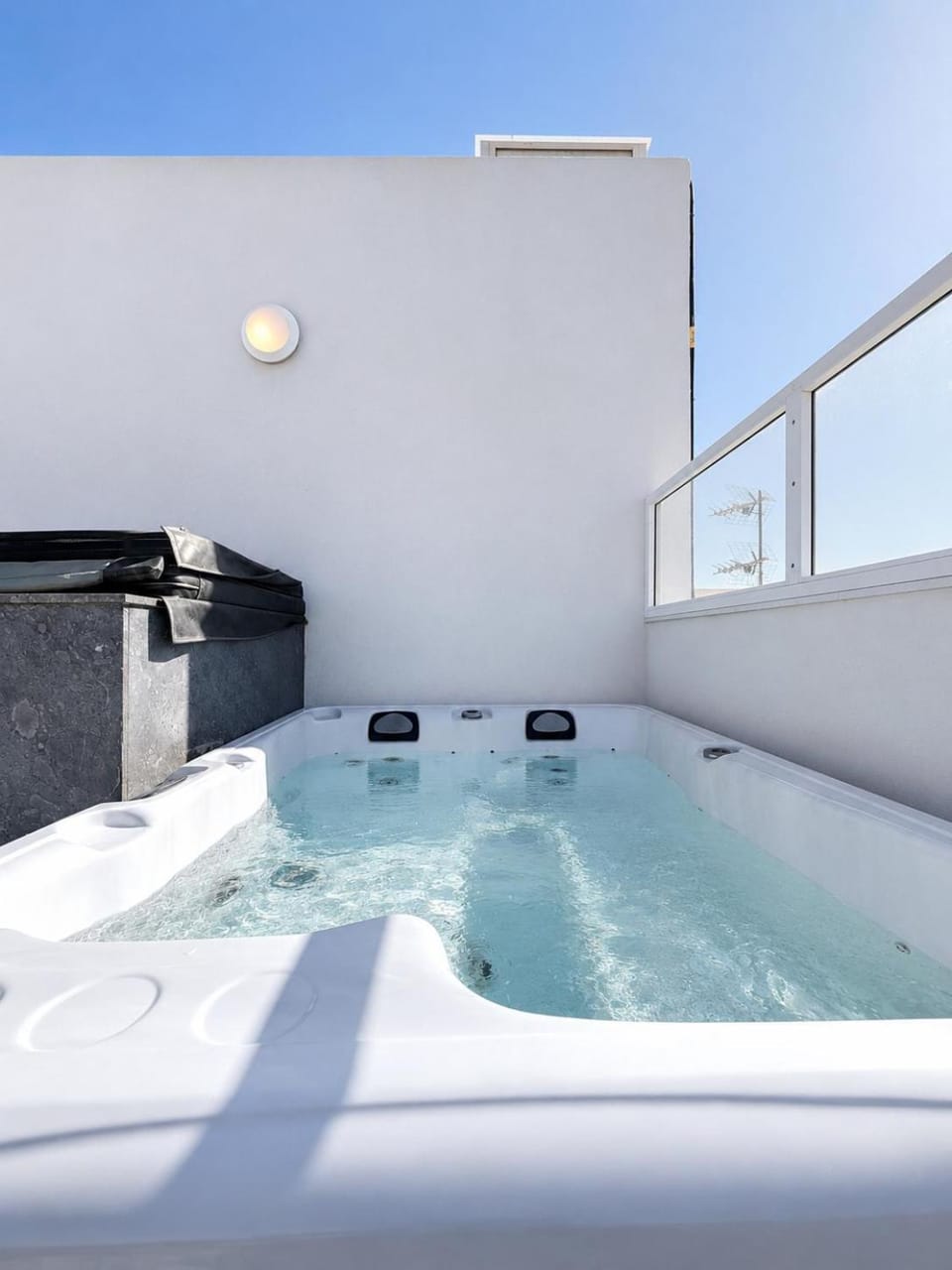 Day, Natural landscape, Hot Tub, Pool view