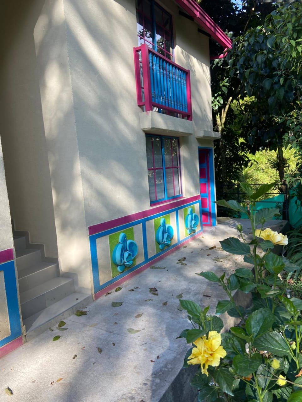 Property building, Garden