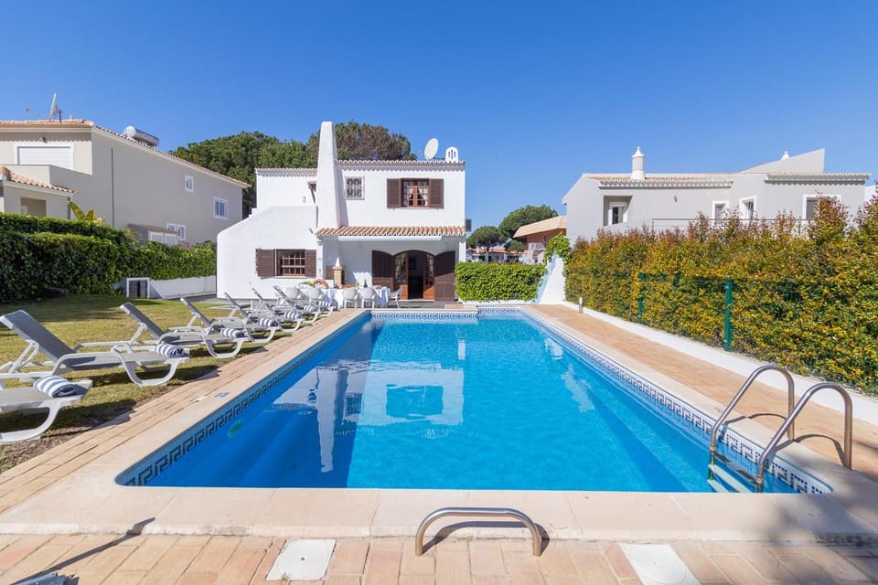 Pool view, Swimming pool, Swimming pool