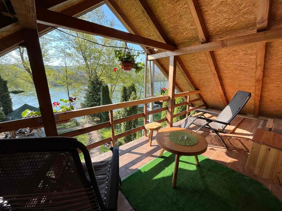 Balcony/Terrace, Garden view