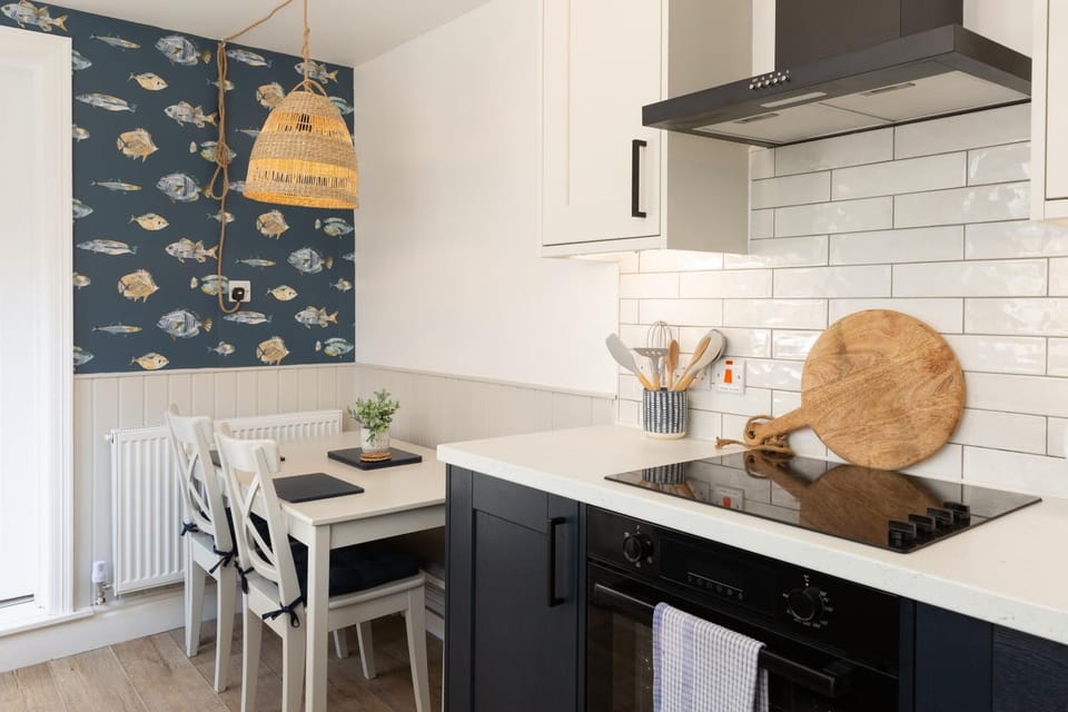 Dining area, stove, kitchen